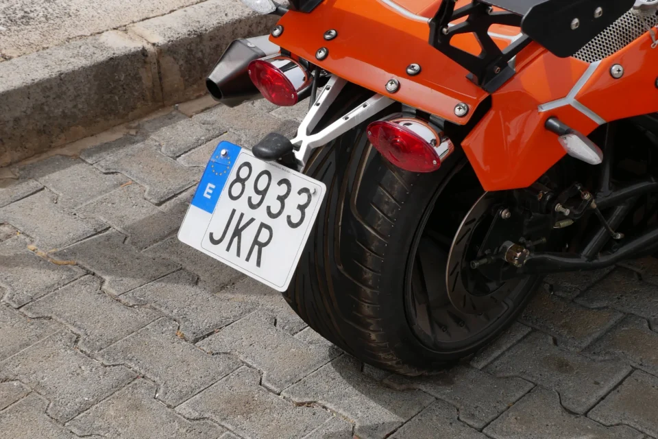 P1000839 960x640